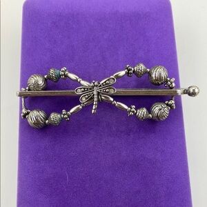 💛 Elegant Silver Dragonfly Hair Clip